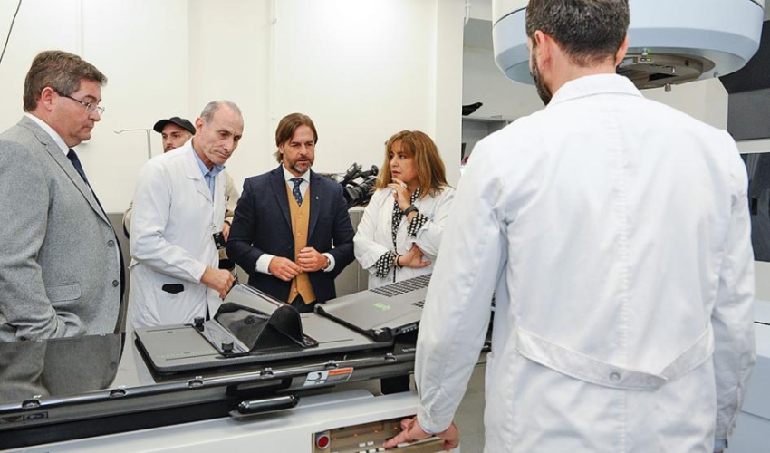 Nuevo equipamiento de radioterapia en Hospital de la Mujer permitirá aumentar tratamientos oncológicos
