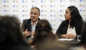 Educación reafirma compromiso de enseñanza en derechos humanos
