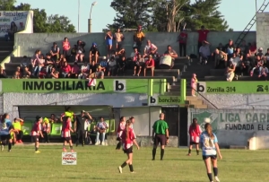 Comenzó el Campeonato de Fútbol  Femenino en Carmelo