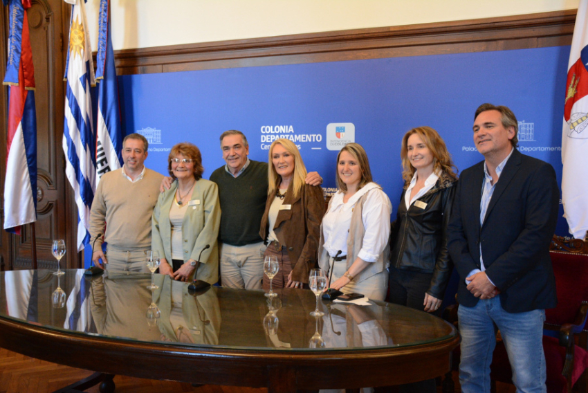 Asociación Uruguaya de las Rosas