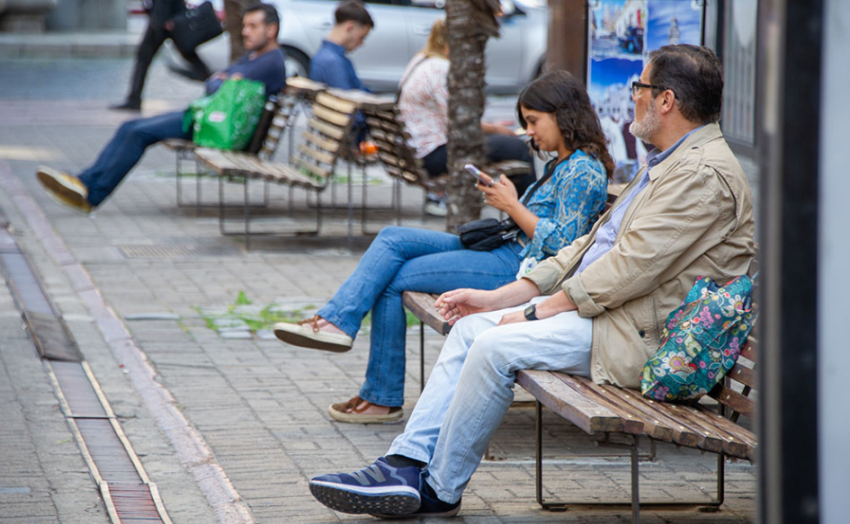 Medidas de ingresos y empleo impulsan la reducción de la pobreza en el país