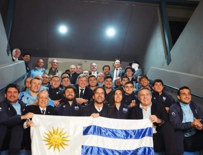 Despedida y entrega del Pabellón a la Delegación que nos representará en París 2024