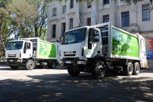 Intendencia exhibió dos nuevas recolectoras