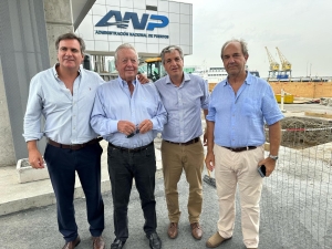 Presidente y Vicepresidente de la ANP en Terminal Portuaria